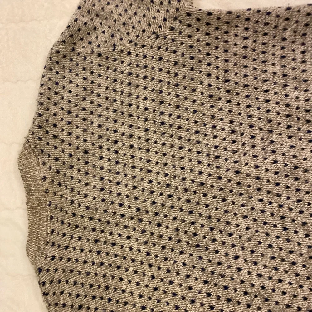 Woolrich button-down sweater in beige and navy blue Birds Eye - Picture 11 of 14